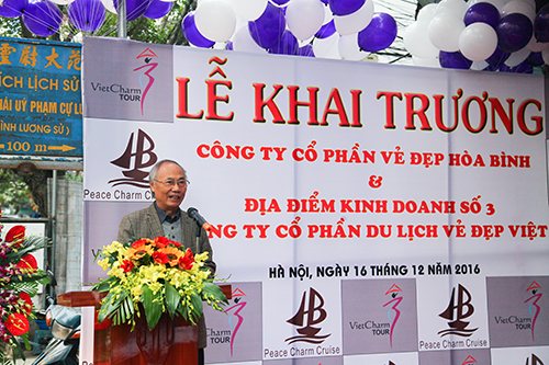 Phó Chủ tịch Hiệp hội Du lịch Việt Nam Vũ Thế Bình phát biểu tại lễ khai trương